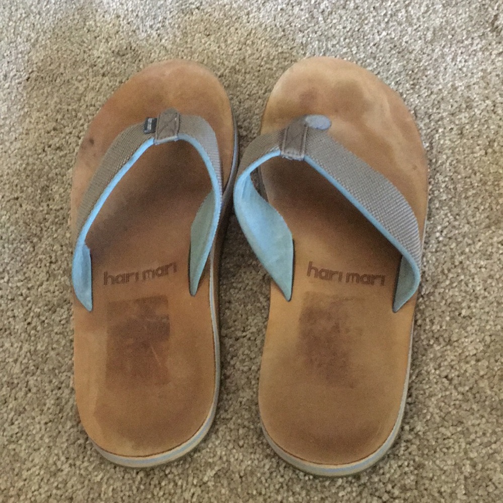 Harimari flip flops